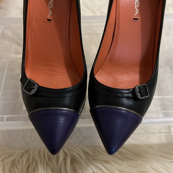 Via Spiga heel in size 6 with buckle detail and purple tip - Picture 5 of 6